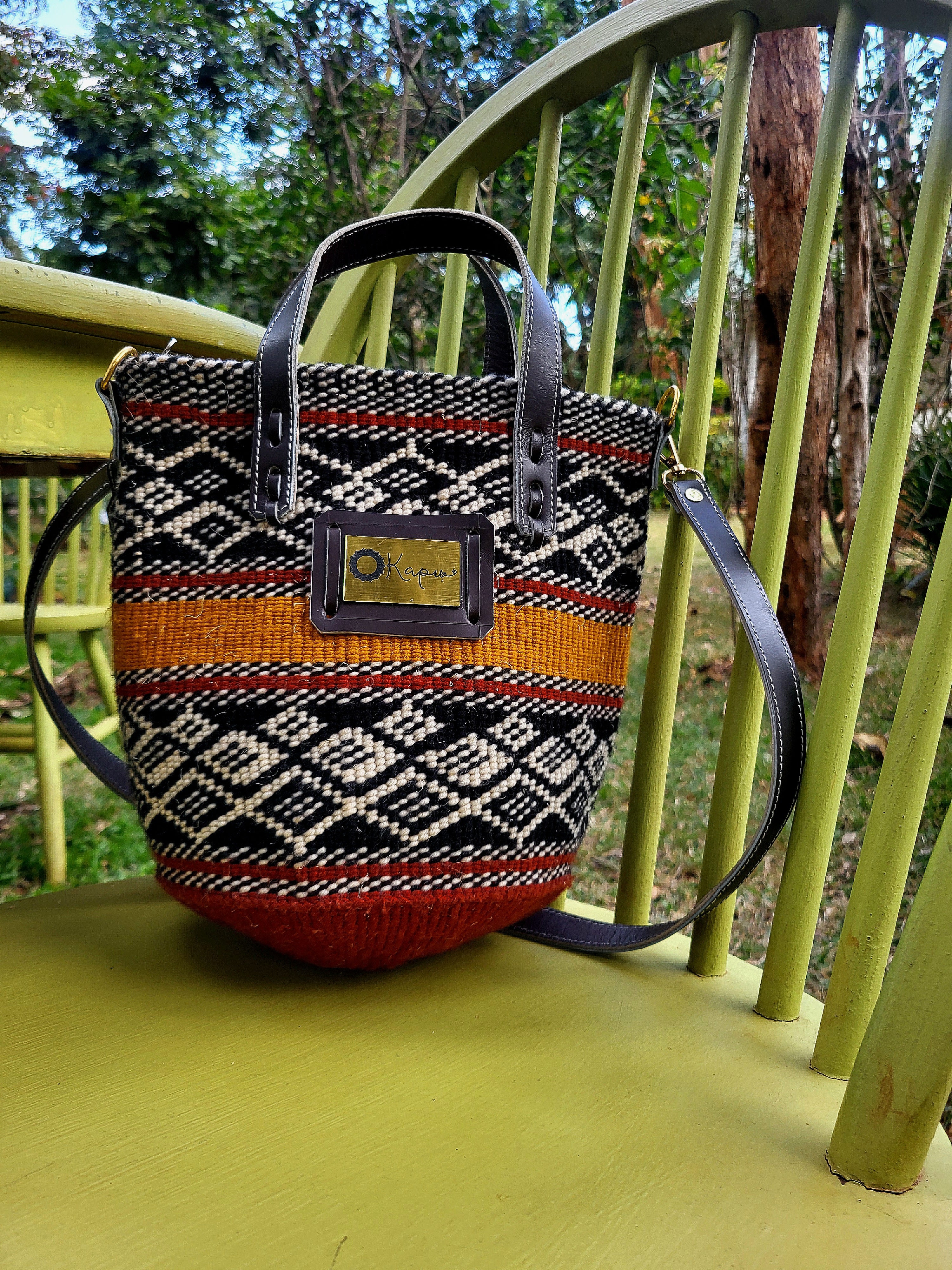 Kahawa Okapu Top Handle Bag