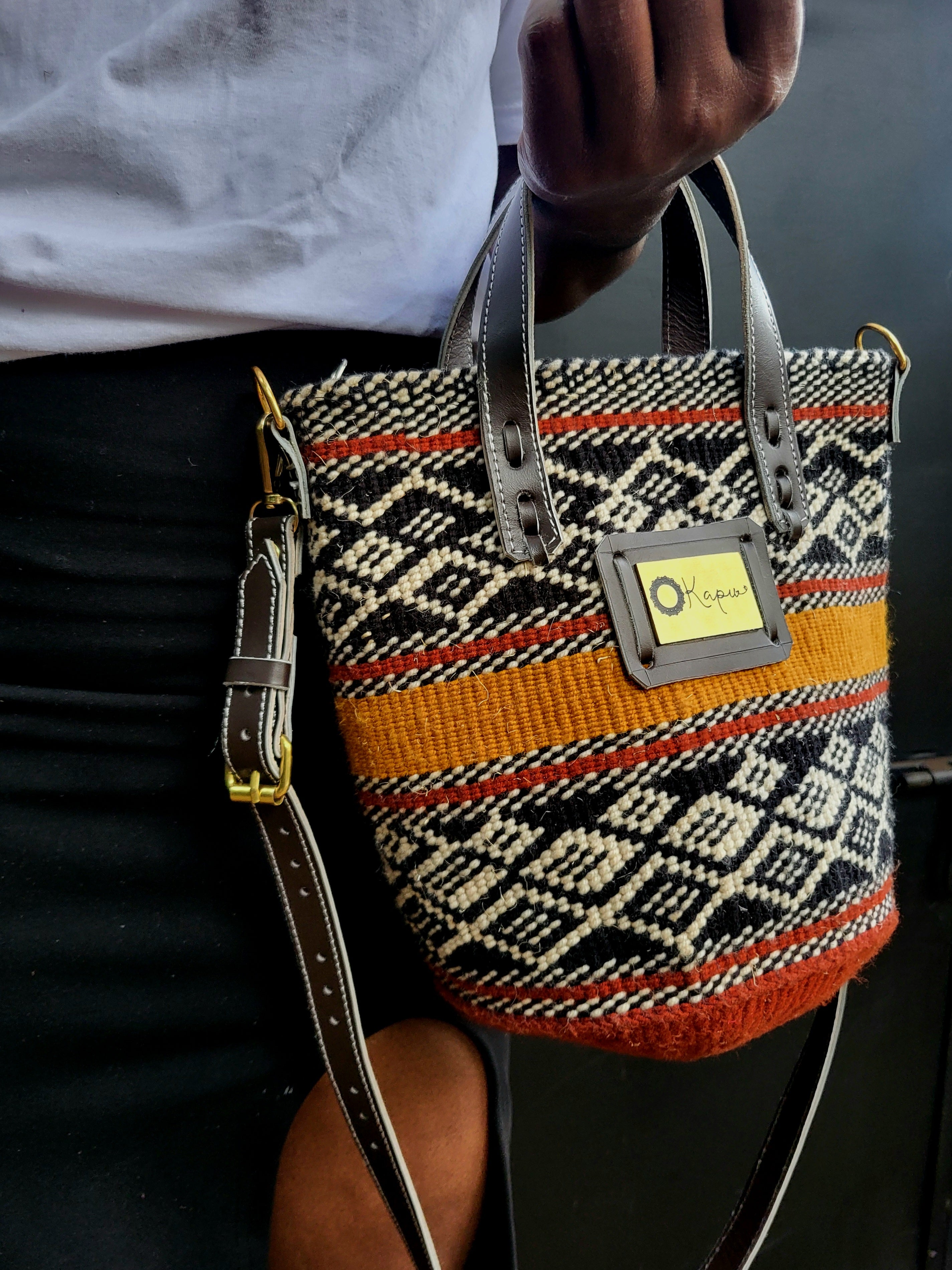 Kahawa Okapu Top Handle Bag