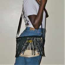 Monochrome Fringed Okapu Sling - Okapu